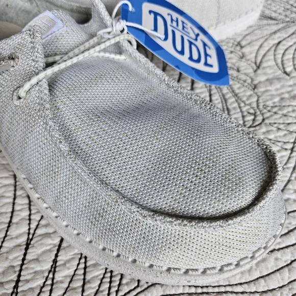 NWT Hey Dude Wendy Sport Mesh Light Gray 7 Wide slip-ons sneakers - Picture 2 of 15